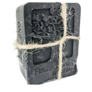 Jabón natural con aceite de oliva virgen extra y Carbón Activo