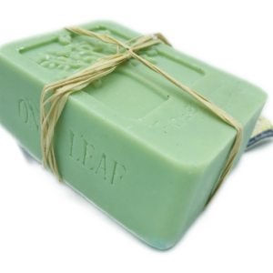 Jabón natural con aceite de oliva virgen extra y Ortiga